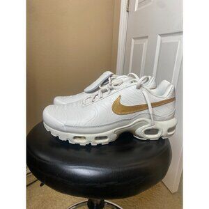 Size 8 - Nike Air Max Plus Tiempo Phantom Metallic Gold
